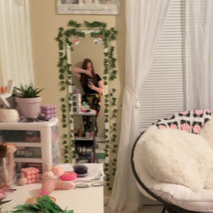 Meet your Posher, Alexandra